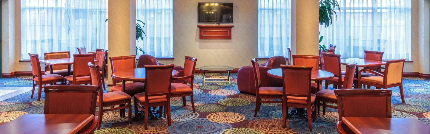 Holiday Inn Express & Suites - Belleville By Ihg Bagian luar foto